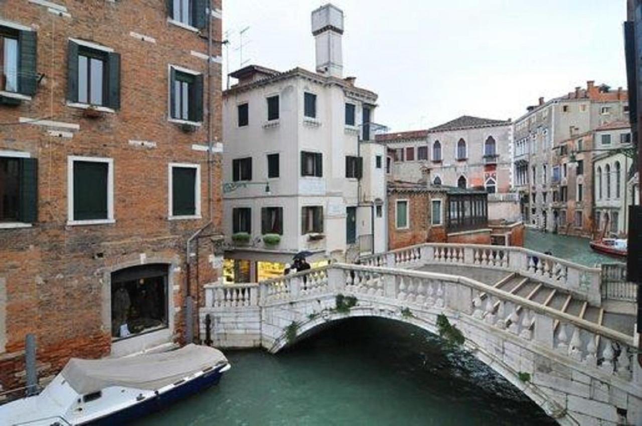 Ca' Dei Nomboli Canal View * Venecia